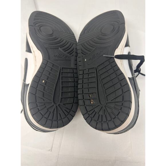 Nike Dunk Low Black White Panda Sneakers Men’s 10.5 Black White - Picture 2 of 9